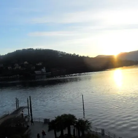 Affittacamere Foresteria Hostaria Del Golfo Cod C00025 Laveno-Mombello