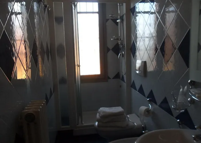 Foresteria Hostaria Del Golfo Cod C00025 Laveno-Mombello