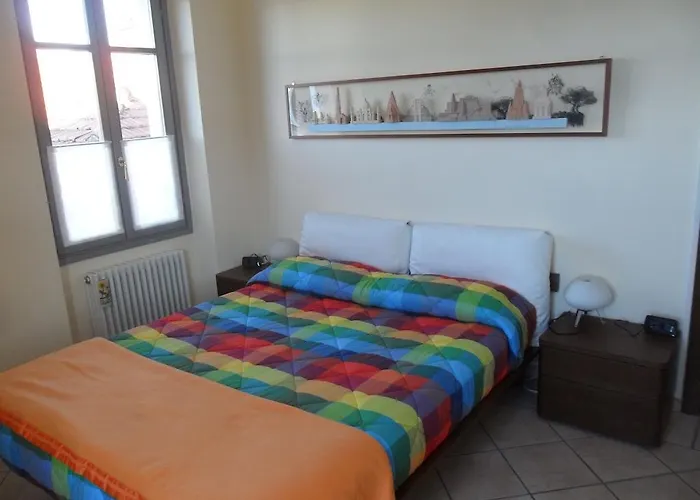 Affittacamere Foresteria Hostaria Del Golfo Cod C00025 Laveno-Mombello